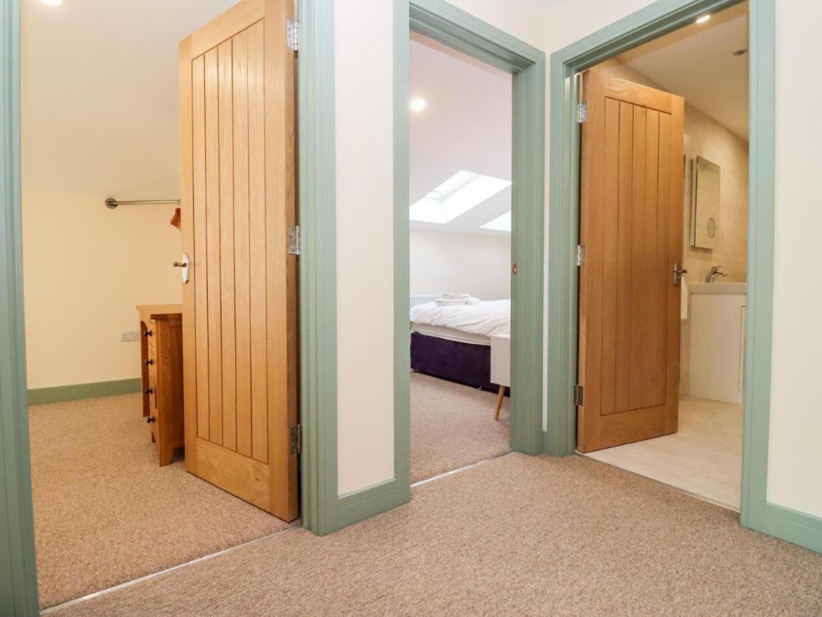 Bears Court Appartement Cheltenham Buitenkant foto