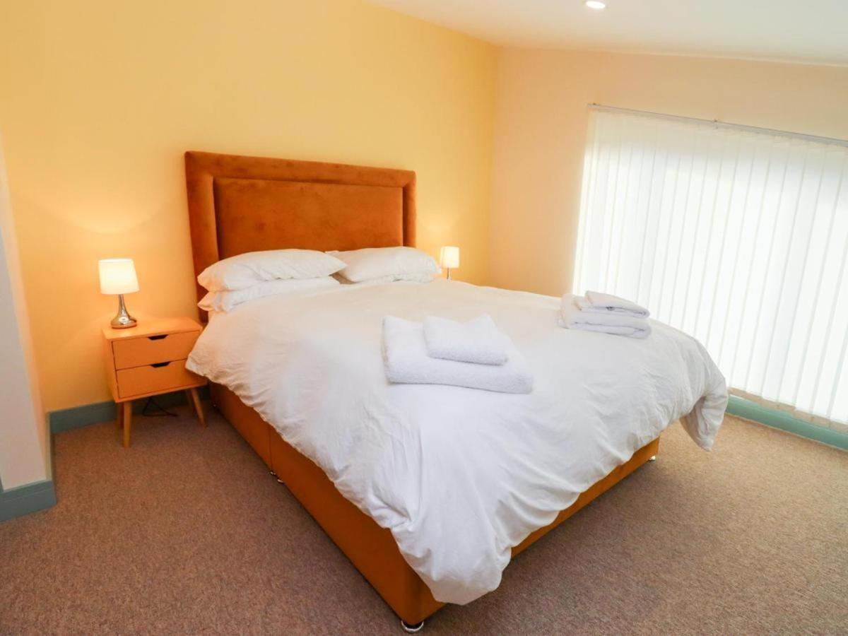 Bears Court Appartement Cheltenham Buitenkant foto