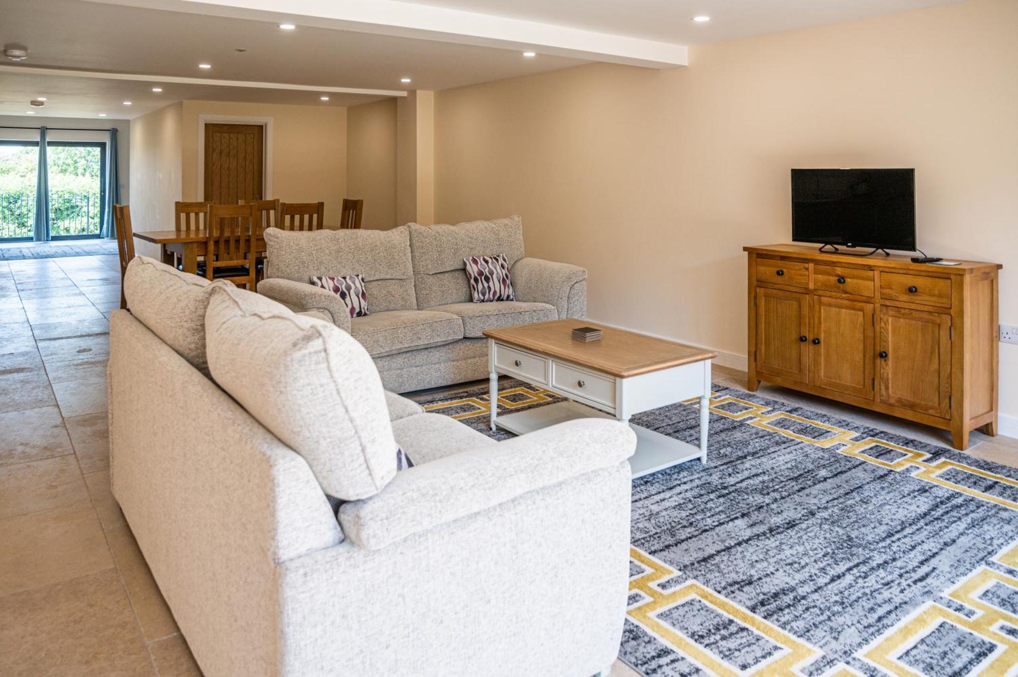 Bears Court Appartement Cheltenham Buitenkant foto